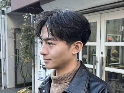 オムファミーユラグ(homme, famille raugh)の写真