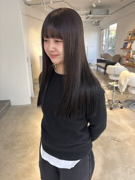 艶髪ダークカラーロングヘア