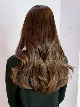 アイティーバイアルバム 下北沢店(IT by ALBUM) ロング顔周りレイヤー韓国ヘアココアベージュ_ba570981