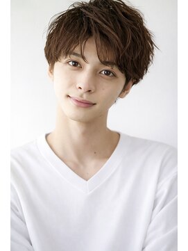 イチパーセント 横浜(1%) MEN’S HAIR/サーフカール/刈り上げセンターパート/横浜