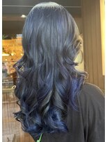 カフェアンドヘアサロン リバーブ(cafe&hair salon re:verb)&nbsp;ネイビーブルーグラデーションスタイル☆