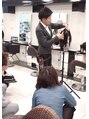 アッシュ 二子玉川店(Ash)&nbsp;社内外でベーシックカットセミナーの講師をしています！