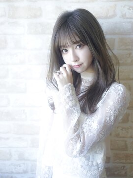 ソワリー 栄(THOiRY) 小顔カットが得意なスタイリストby坂元