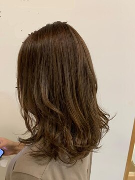 ヘアブランコブランコ 横浜(hair blanco_blanco) 似合わせカット/くびれヘア/デザインカラー/艶ボルドー[横浜駅]