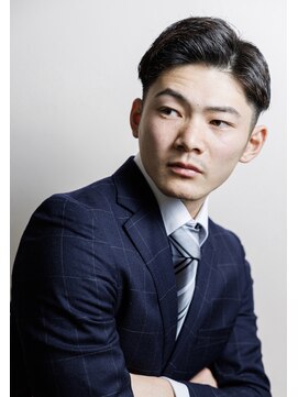 パウダー(powder) メンズ大人バーバースタイル#フェード#リクルート#ツーブロック