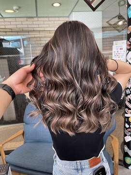 ラフ(LAFF) #黒髪#ボブルフ#ネビージュ#小顔#ワンレン