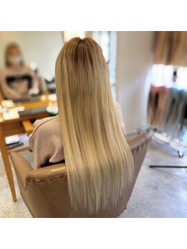 フツーロ 栄(FUTURO) プルエクステ/ハイトーン