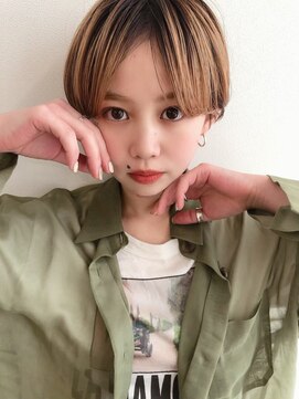 ロット 横浜(lot) マッシュショート/センターパート/バレイヤージュ[横浜駅]