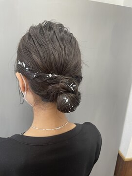 トップヘアー 中庄店(TOP HAIR fuapua) お呼ばれヘア　銀箔　【 mery 】