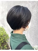 黒髪ショートボブ