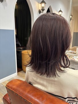 カザック(kazak) チェリーピンクとくびれボブ