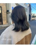 オリーブカラー　オリーブグレージュ　ブリーチなし　表参道