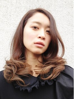 バルタン(VALTAN)の写真/本物志向の大人女性から高支持＆高リピート♪周りと差がつくツヤ・透明感グレイカラーはーVALTANーで☆