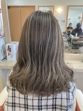 エス ハート オブ ヘアー 名東店(Heart of HAIR) 【ES田中】winter Style 白髪ぼかし