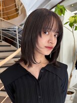 ロライマ 中目黒(roraima)&nbsp;ボブ外ハネ/レイヤー/透け感グレーパール/カラー