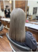 シルバーベージュ