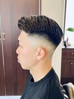 グレイスフルバーバーロンドン 大宮店(Graceful Barber London)&nbsp;【10代 男性】ロンドン七三スキンフェード（大宮/バーバー）