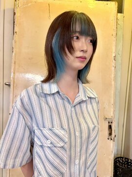 シーズ 栄(sea's) ミディアム顔周りレイヤー×インナーカラー