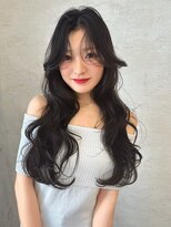 ロンド アンブル 四条烏丸(Lond ambre)&nbsp;ゆる巻きで仕上げる愛され感は柔らかレイヤーが大事!