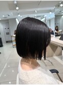 地毛風縮毛矯正ぷつっとタッセルボブバッサリカットストレート