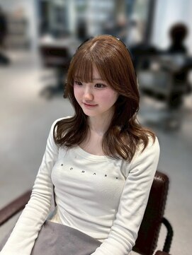 ザシェノンウメダ(THA CHAINON UMEDA) イメチェン/ピンクベージュ/アンブレラカラー/前髪/心斎橋