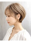 大人の丸みショートボブ ミルクティーベージュ