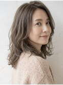 40代ミディアムレイヤースタイル