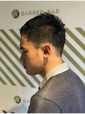 フェードカットスタイル【BARBER-BAR】