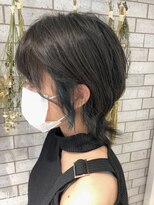 ゼルレーヴ(ZELE reve)&nbsp;個性派ウルフカット×イヤリングカラー