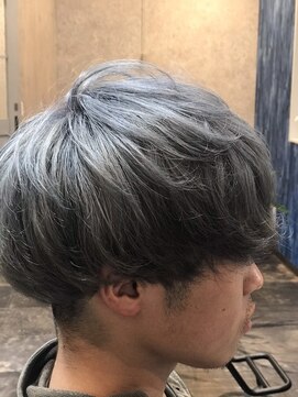 アクア ヘア いわき四ツ倉駅店(akua hair) ツーブロックパーマ透明感アッシュマッシュルームヘア韓国