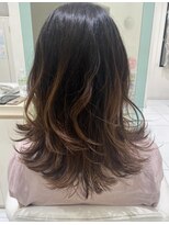 アブニール 我孫子(AVENIR)&nbsp;グラデーションカラー×レイヤースタイル