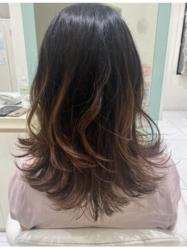 アブニール 我孫子(AVENIR) グラデーションカラー×レイヤースタイル