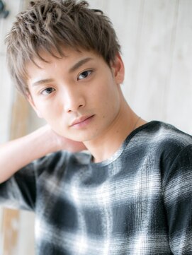 グルーミングサロン バーバー キャッスル 北浦和西口(Grooming salon Barber Castle) ハイトーンバニラベージュの束感フェザーマッシュR北浦和