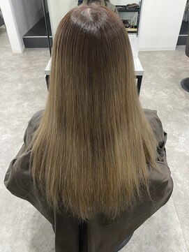 ウィズ(WITH) シャドールーツ風