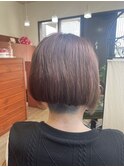 前下がりショート×インナーカラー
