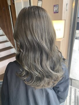 アヴァンス 天王寺店(AVANCE.) くすみカラー×オリーブグレージュ
