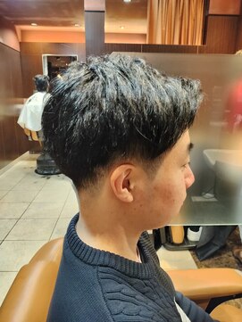 ヘアーモードキクチ 神田日銀通り店 シチサン