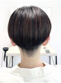 マッシュショート/丸みショート/ツーブロック/刈り上げ女子