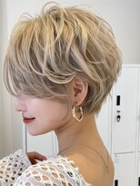 ディッセンバー 神宮前(December) @itsuki__december ショート/ボブ/レイヤーボブ