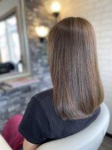 サロネ ディ ルッソ シトミーレ(salone di lusso シトミーレ) 重めボブシャギー
