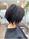 大人ショートボブヘアくびれショート白髪染めグレイカラー40代