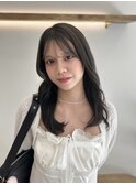 暗めのオリーブグレージュ