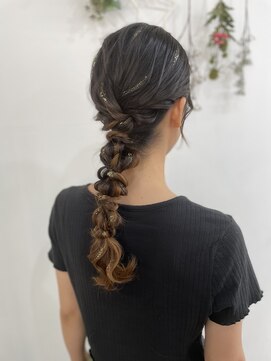 エクラ(e'clat) 編みおろしアレンジ