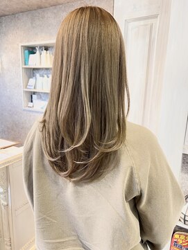 福山美容室caary酸性ストレートブリーチミルクティーベージュ