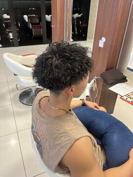 ヘアメイク アース 古川店(HAIR&MAKE EARTH) 刈り上げツイスト