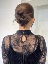 ローレン(LOREN)&nbsp;イメチェン/ホワイトブロンド/外ハネボブ/ワイドバング/栄/久屋