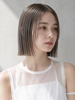 ヴェイン 渋谷(vain)&nbsp;切りっぱなしボブ センターパート 艶髪 ミルクティーベージュ