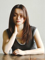 バーノン(VERNON)&nbsp;VEIL FLAME LONG wearing Ritsuko Karita【VERNON】058-262-3611