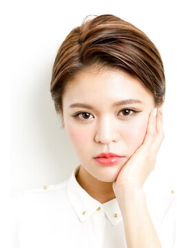 メルクマール(MERKMAL) タイトなショートボブ