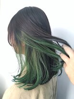 コピーヌ 高田馬場店(Copine)&nbsp;こなれ感ある個性派髪色☆インナーグリーン×オリーブアッシュ☆